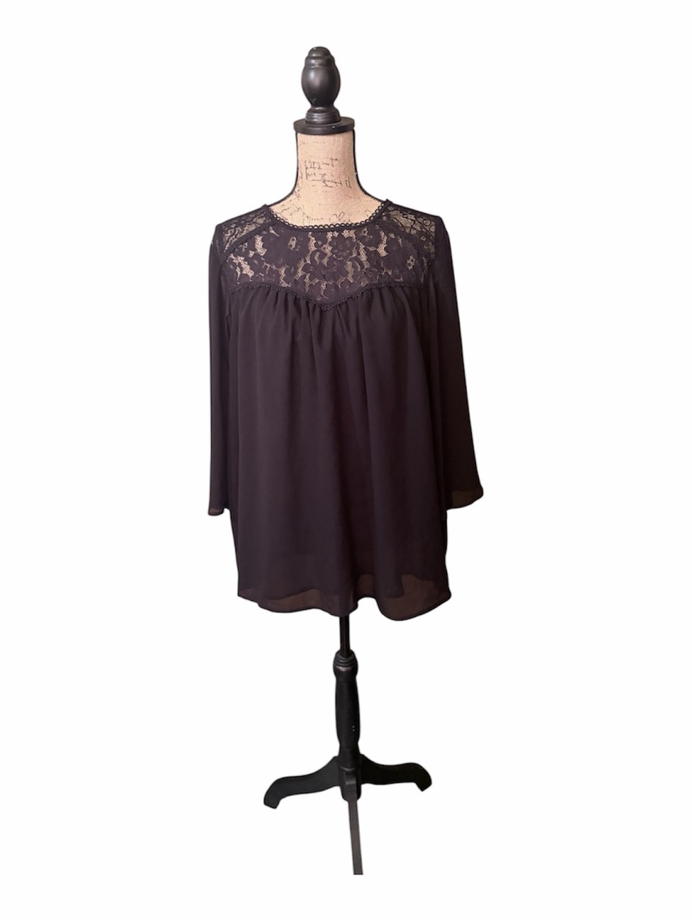 torrid‎ Black Lace Yoke Peasant Blouse